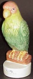 MANDALAY BAY SOUVENIR PARROTT GLASS-Las Vegas