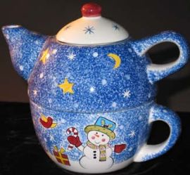 FROSTY THE SNOWMAN TEAPOT ON HOLDER CUP!